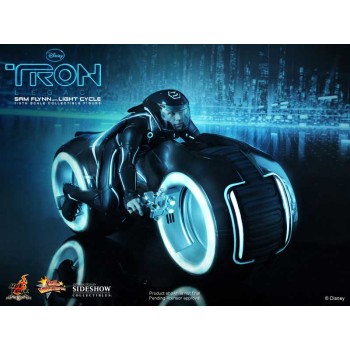 Tron Legacy Movie Masterpiece Action Figure 1/6 Sam Flynn with Light Cycle 30 cm